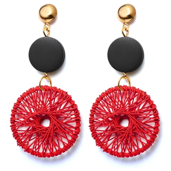 Jewelry - NWT Earrings